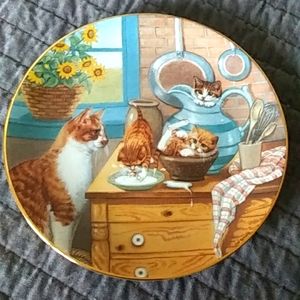 Vintage Collector cat plate from the Bradford Exchange Hamilton collection